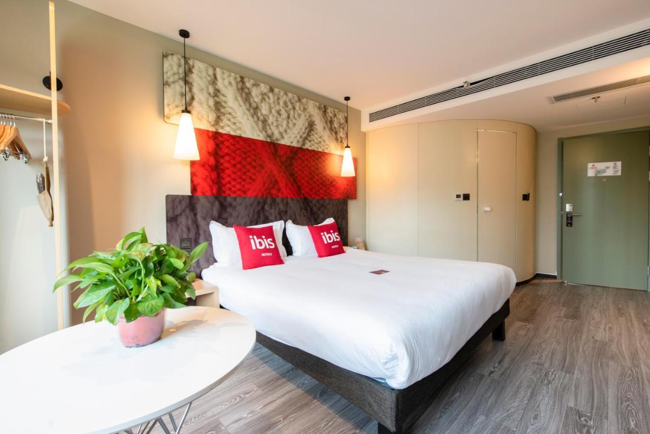 Ibis Xi'An Small Goose Pagoda Hotel Bagian luar foto